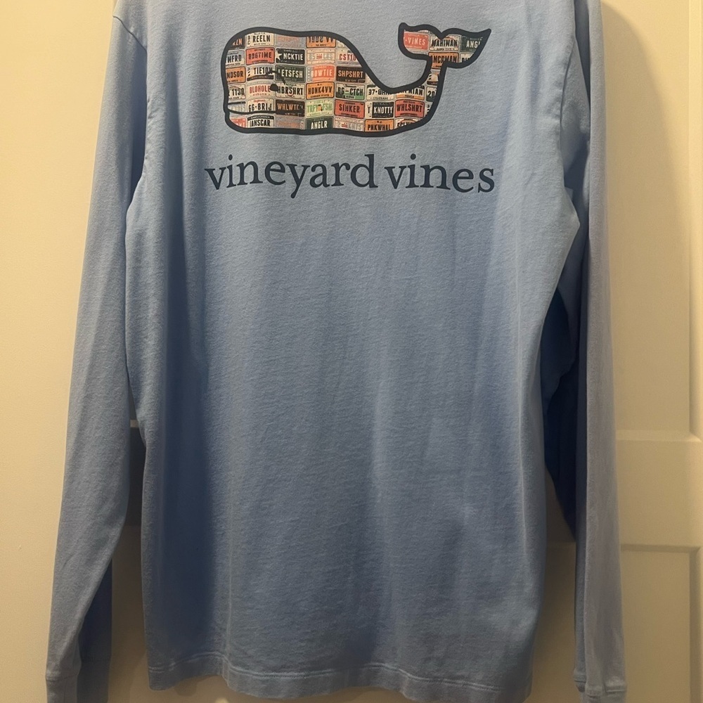 Women’s Vineyard Vines License Plate Long Sleeve Top - Picture 3 of 5
